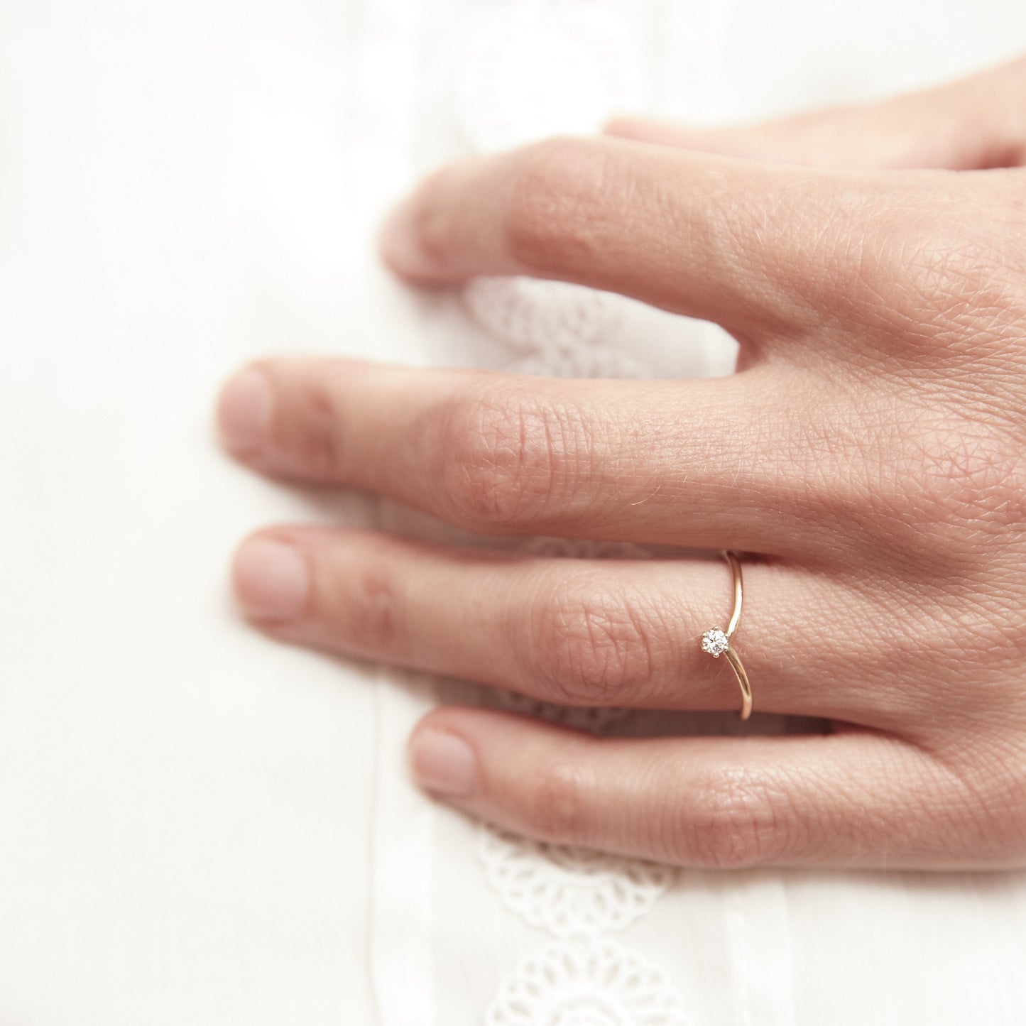 Ring "Flying diamond"