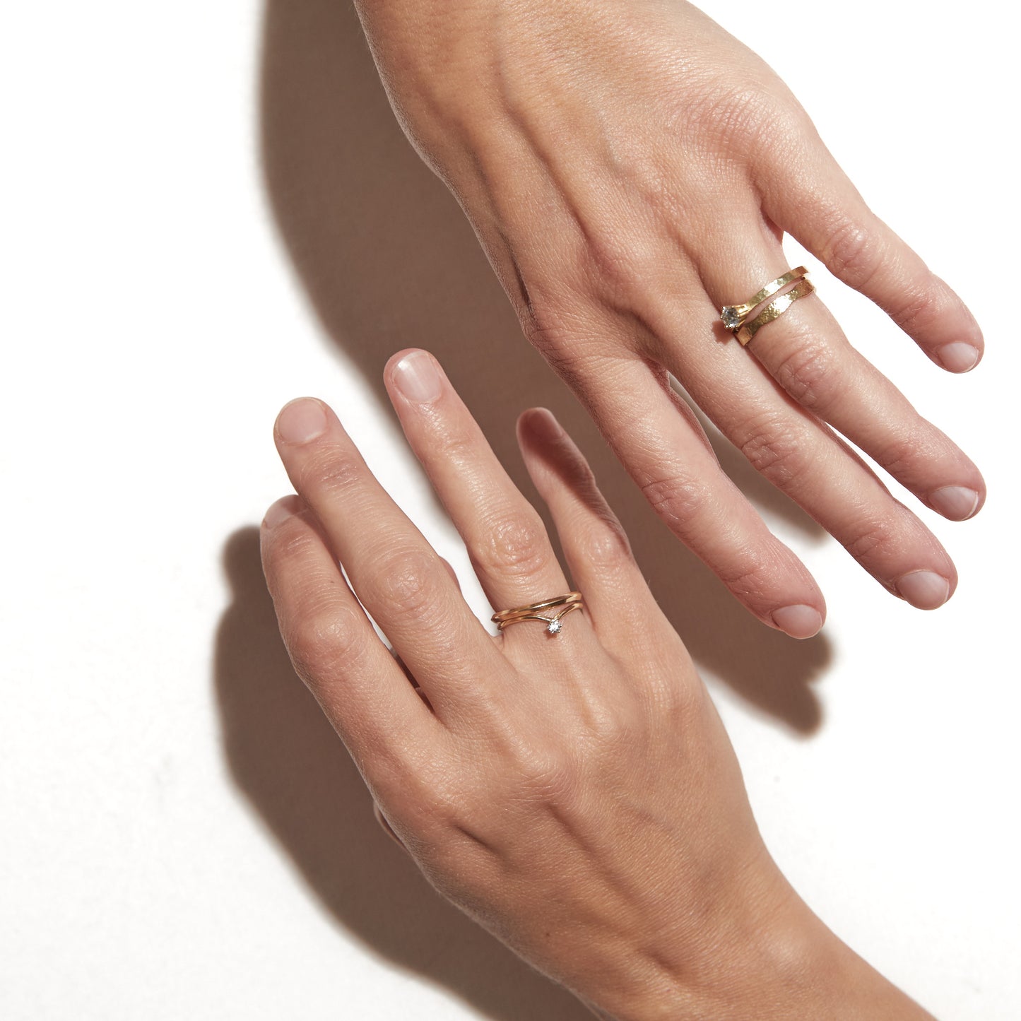 Ring "Flying diamond"