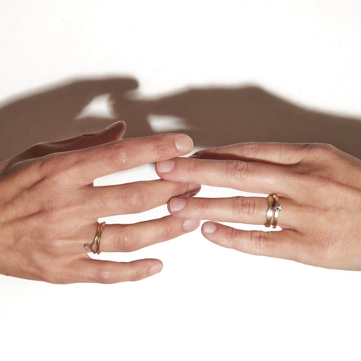Ring "Curves"